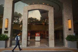 e32fd21dda60533e0a71 (1)